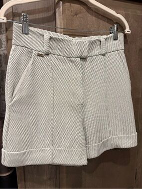 Lune High-Waist Cream Textured Bermuda Shorts -